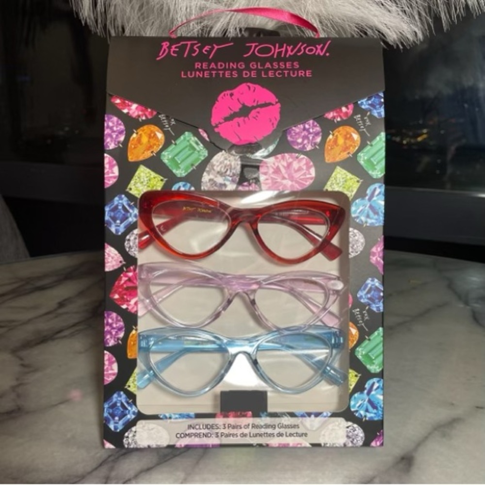 Betsey Johnson Stylish Cat-eye Readers Reading Glasses, Price Firm